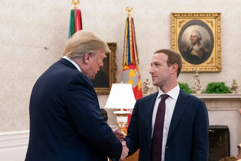 Ông Donald Trump gặp ông Mark Zuckerberg vào năm 2019. Ảnh: DONALD TRUMP/X 