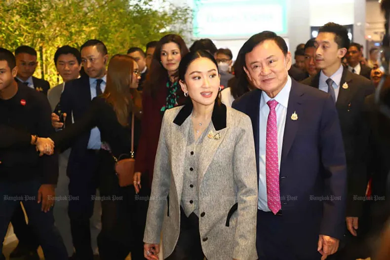 Ông Thaksin Shinawatra và bà Paetongtarn Shinawatra. Ảnh: BANGKOK POST 3.jpeg