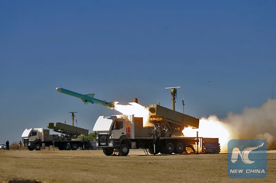 Iran diễn tập phòng thủ tên lửa. Ảnh: XINHUA 