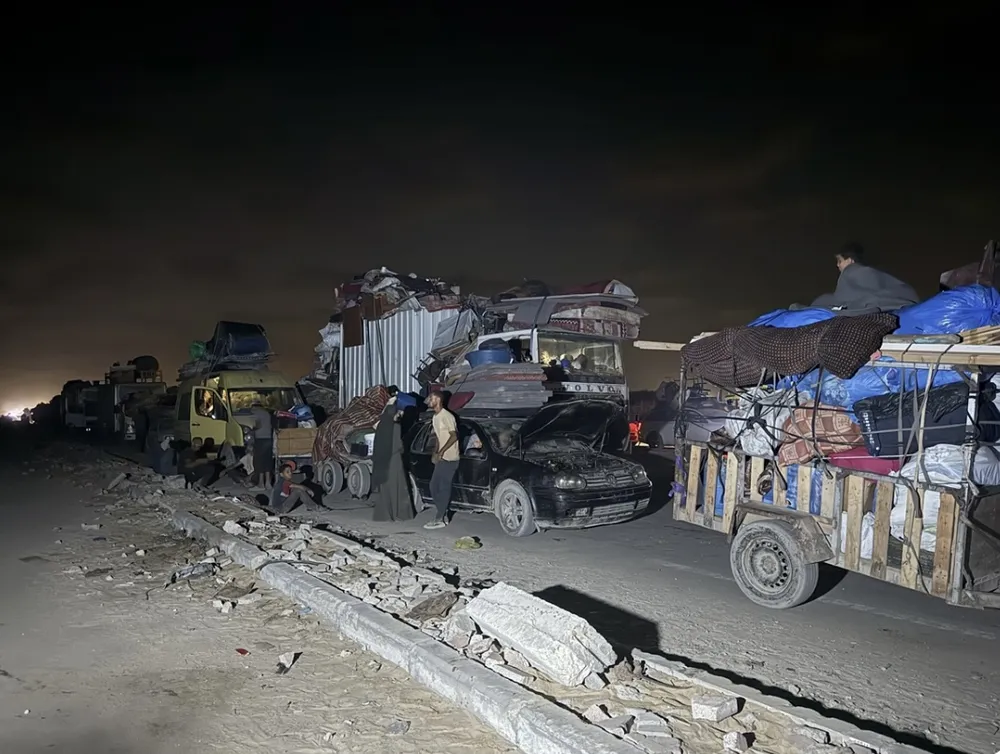 Người Palestine di tản về phía Nam Dải Gaza. Ảnh: ANADOLU IMG_0283.jpeg
