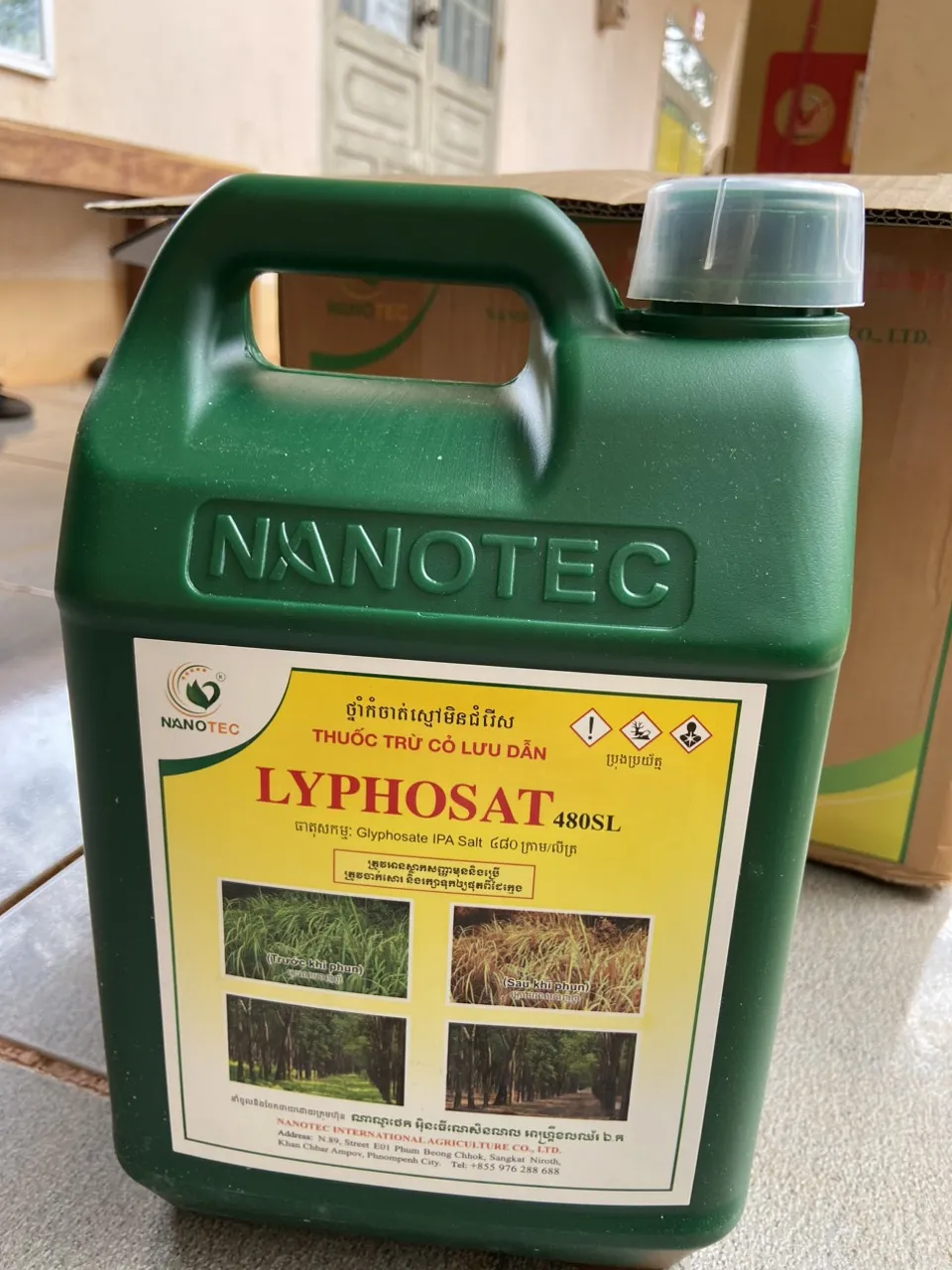 Dung dịch nghi thuốc bảo vệ thực vật nhập lậu