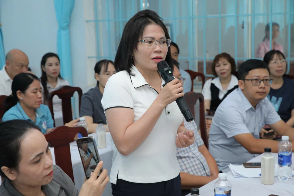 Lãnh đạo doanh nghiệp phát biểu tại chương trình - 4.jpg