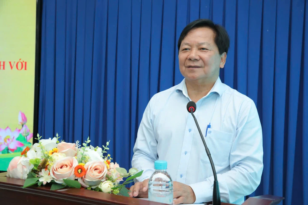 Phó Chủ tịch UBND tỉnh Bình Phước Trần Văn Mi phát biểu tại chương trình - 5.jpg