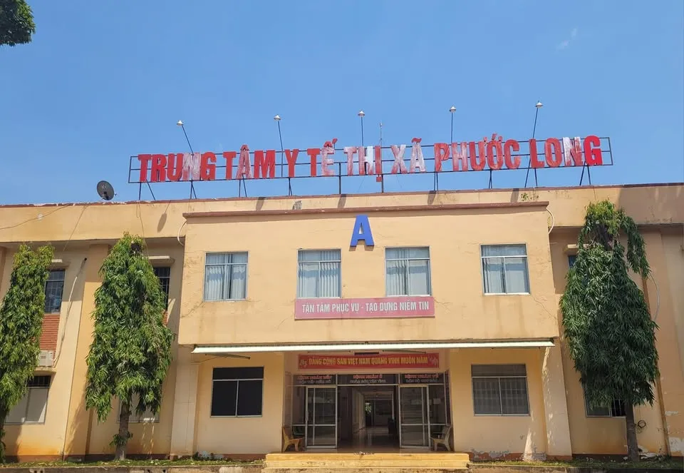 Sau khi kết thúc hoạt động cấp huyện, Trung tâm Y tế thị xã Phước Long sẽ chuyển về Sở Y tế tỉnh quản lý 1.jpg