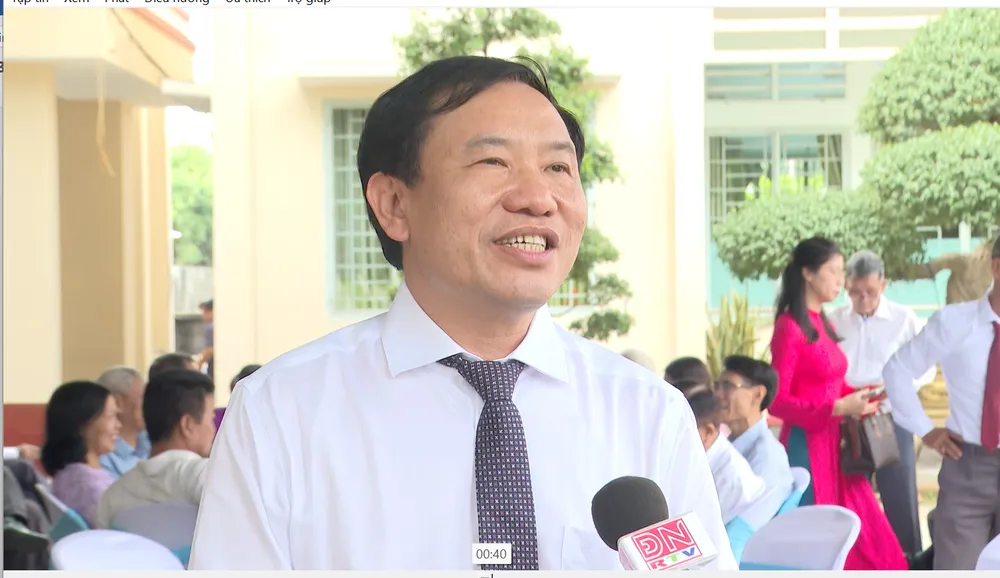 Ông Vũ Văn Mười, Bí thư Đảng ủy phường Đồng Xoài, tỉnh Đồng Nai trả lời báo chí - 6.png