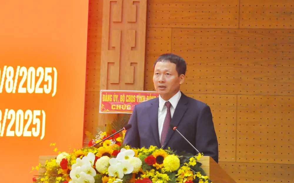 Đồng chí Vũ Hồng Văn, Bí thư Tỉnh ủy, Trưởng đoàn Đại biểu Quốc hội tỉnh Đồng Nai phát biểu tại buổi lễ (4).jpg