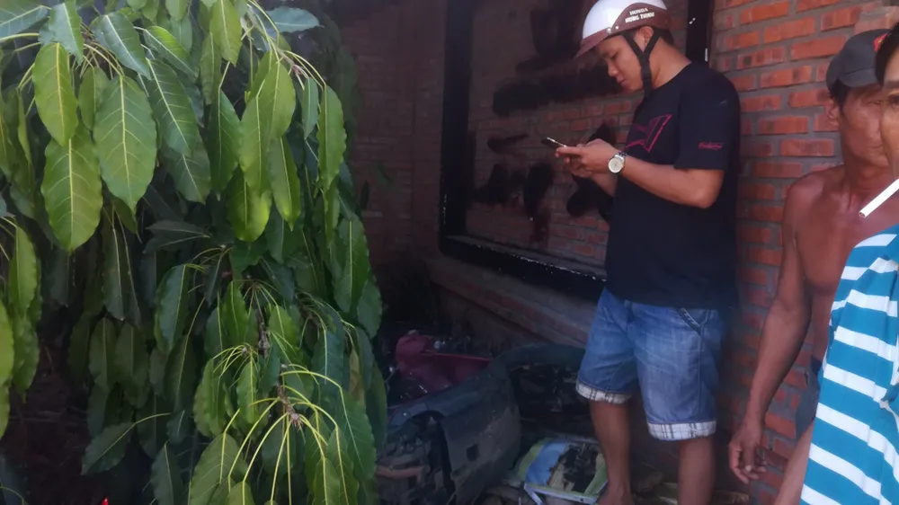 Xe ben đổ dốc mất thắng tông hàng loạt xe ở khu du lịch Mũi Né ảnh 3