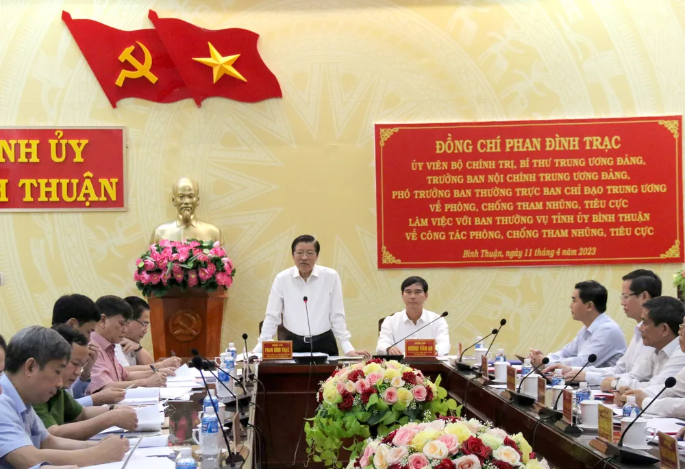 Đồng chí Phan Đình Trạc, Ủy viên Bộ Chính trị, Bí thư Trung ương Đảng, Trưởng Ban Nội chính Trung ương đã có buổi làm việc với Ban Thường vụ Tỉnh ủy Bình Thuận Đồng chí Phan Đình Trạc, Ủy viên Bộ Chính trị, Bí thư Trung ương Đảng, Trưởng Ban Nội chính Trung ương đã có buổi làm việc với Ban Thường vụ Tỉnh ủy Bình Thuận