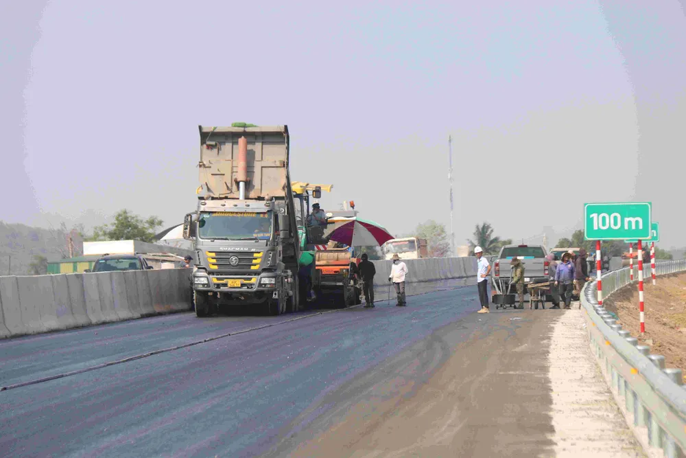 Kiến nghị điều chỉnh tốc độ lưu thông trên tuyến cao tốc Phan Thiết - Dầu Giây từ 120 km/giờ giảm xuống còn 100 km/giờ