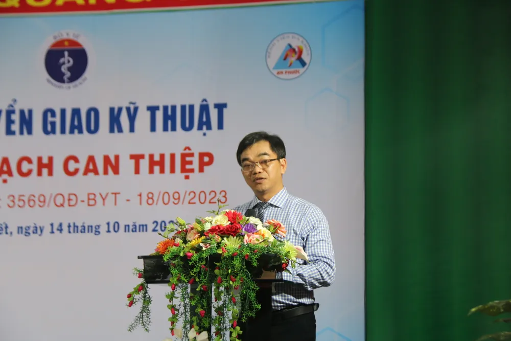 Phó Giám đốc Phụ trách Sở Y tế Bình Thuận Đặng Thức Anh Vũ cho rằng, kỹ thuật tim mạch can thiệp hết sức cần thiết đối với sức khỏe nhân dân trên địa bàn tỉnh Phó Giám đốc Phụ trách Sở Y tế Bình Thuận Đặng Thức Anh Vũ cho rằng, kỹ thuật tim mạch can thiệp hết sức cần thiết đối với sức khỏe nhân dân trên địa bàn tỉnh