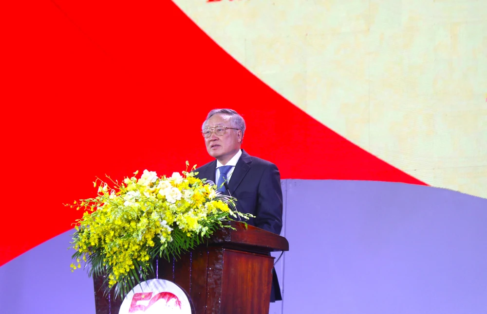 Phó Thủ tướng Thường trực Nguyễn Hòa Bình phát biểu tại buổi lễ IMG_9330.JPG