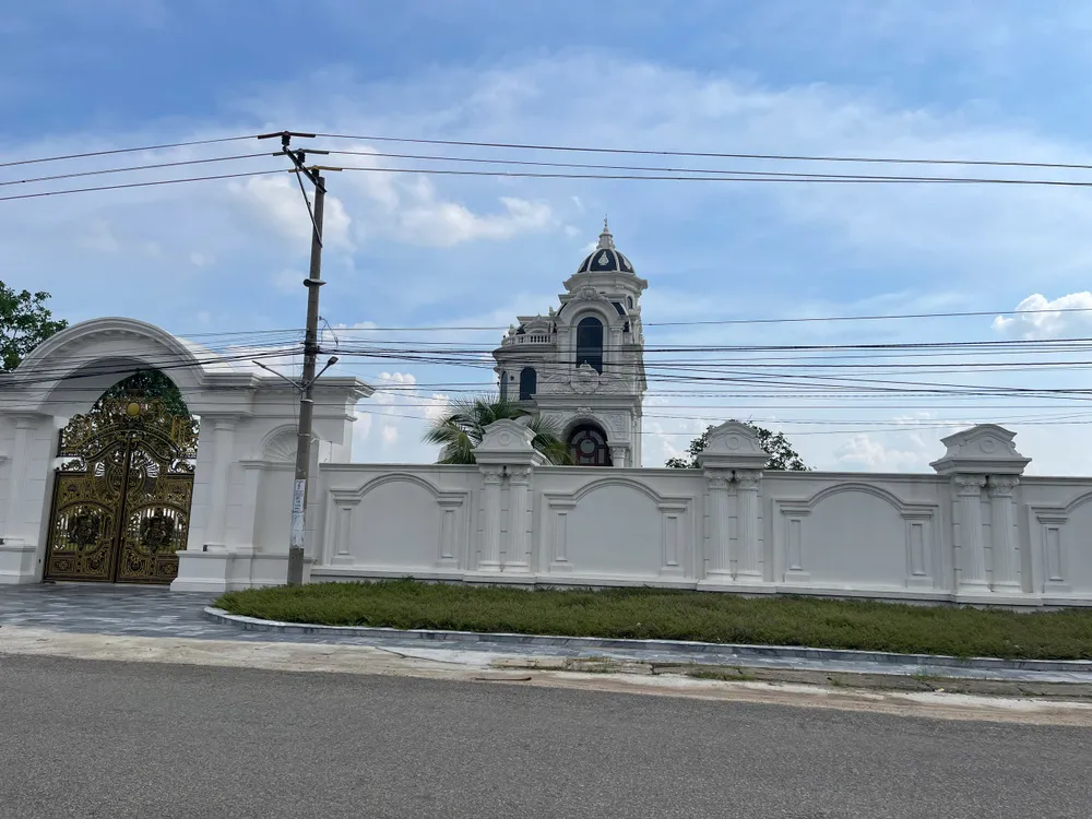 Rất nhiều lần được gia hạn, căn biệt thự không phép ở huyện Tánh Linh chưa được tháo dỡ b2.jpg