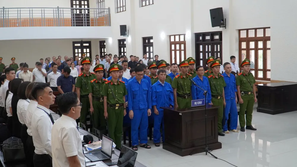 Phiên tòa diễn ra từ ngày 23 đến ngày 26-9-2025 z7040867455166_4c36f0be4d9bc6fbefc99228a9d1c2d4.jpg