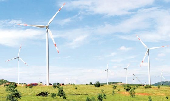 Turbines of a wind power plant in Vietnam (Photo: SGGP)