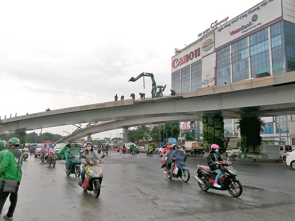 An artist’s impression of the Y shaped flyover in the entrance gateway to Tan Son Nhat International Airport, HCMC