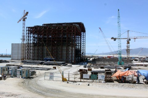 A Formosa steel mill inside the Vung Ang economic zone in the central province of Ha Tinh. (Photo: VNA/VNS)