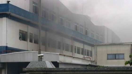 A fire occurs at Seiyo Company, Bac Ninh province without human loss (Photo: VNA)