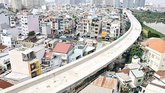 The construction site of Ben Thanh-Suoi Tien metro line in Binh Thanh district, HCMC (Photo: SGGP)