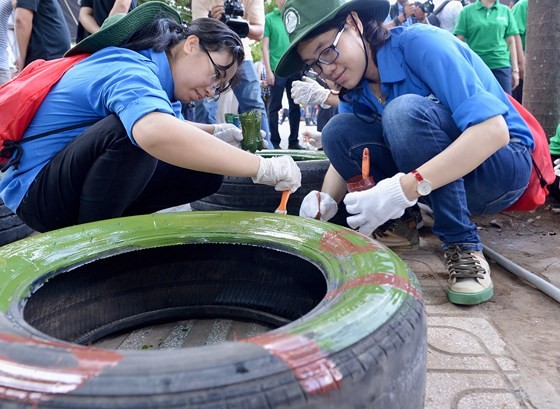 HCMC launches anti-littering campaign ảnh 2 HCMC launches anti-littering campaign ảnh 2