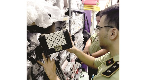 Thousands of fake fashion products seized in HCMC