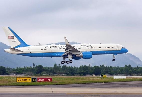 A C-32 lands in Da Nang Airport (Illustrative photo)