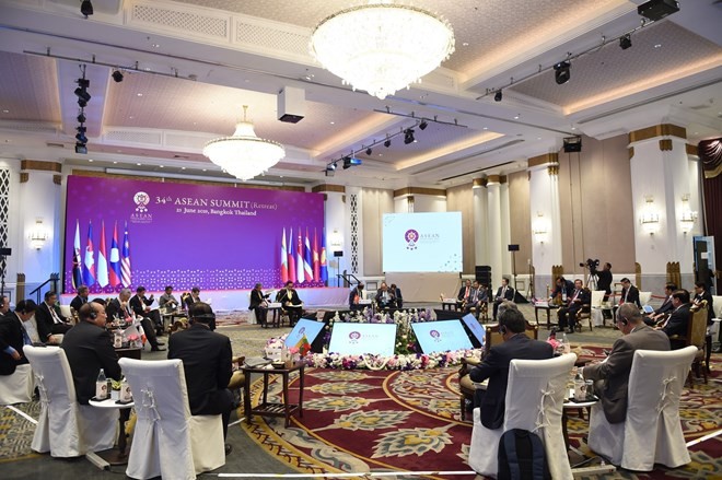 A view of the retreat session within the framework of the 34th ASEAN Summit in Bangkok on June 23 (Photo: VNA)