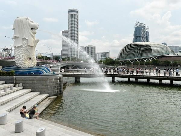 The average income and living standards of Singaporeans in the 2017-2018 period have improved compared to the period from 2012-2013 (Photo: AFP/VNA)