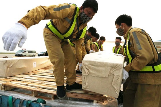 First remains of Essex lorry victims arrive in Hanoi ảnh 2 First remains of Essex lorry victims arrive in Hanoi ảnh 2