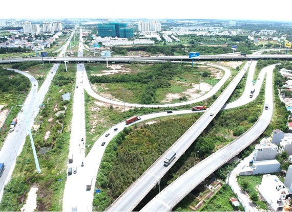 The intersection between Ring Road No.2 and HCMC-Long Thanh-Dau Giay Expressway (Photo: SGGP)