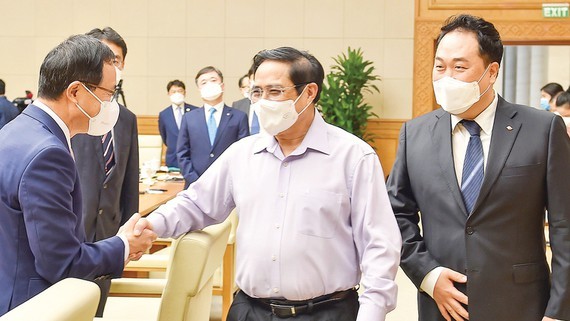 Vietnamese Gov't advocates all possible support to firms to restore production ảnh 1 Vietnamese Gov't advocates all possible support to firms to restore production ảnh 1