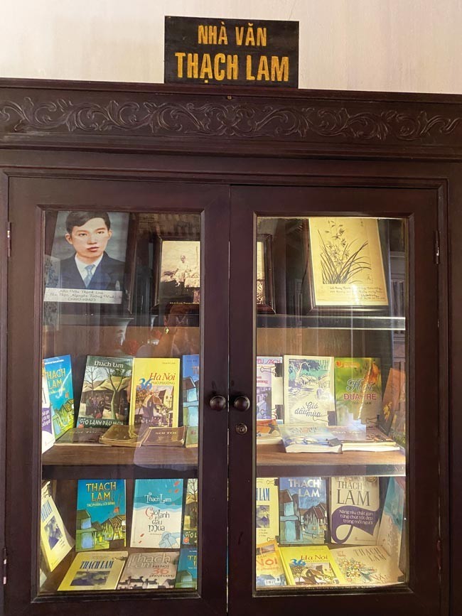 Writer Thach Lam’s books Writer Thach Lam’s books
