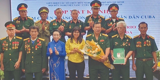 Ariadne Feo Labrada, Consul General of Cuba to HCMC (in the middle of the photo, in front row) at the opening ceremony of the Vietnam-Cuba Friendship Association, Traditional Liaison Committee of Veterans of Battalion 261 - Giron in HCMC in August - 2023 Ariadne Feo Labrada, Consul General of Cuba to HCMC (in the middle of the photo, in front row) at the opening ceremony of the Vietnam-Cuba Friendship Association, Traditional Liaison Committee of Veterans of Battalion 261 - Giron in HCMC in August - 2023