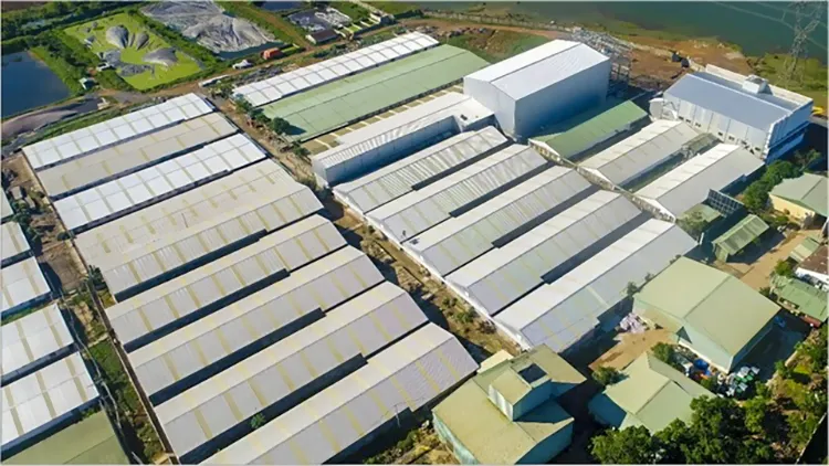 Trang trại Thái Dương ứng dụng LYSAGHT® AGRISHED™, giải pháp xây dựng chuyên biệt được thiết kế cho nông nghiệp hiện đại, có những giải pháp riêng phù hợp với từng điều kiện thực tế và nhu cầu cụ thể Trang trại Thái Dương ứng dụng LYSAGHT® AGRISHED™, giải pháp xây dựng chuyên biệt được thiết kế cho nông nghiệp hiện đại, có những giải pháp riêng phù hợp với từng điều kiện thực tế và nhu cầu cụ thể