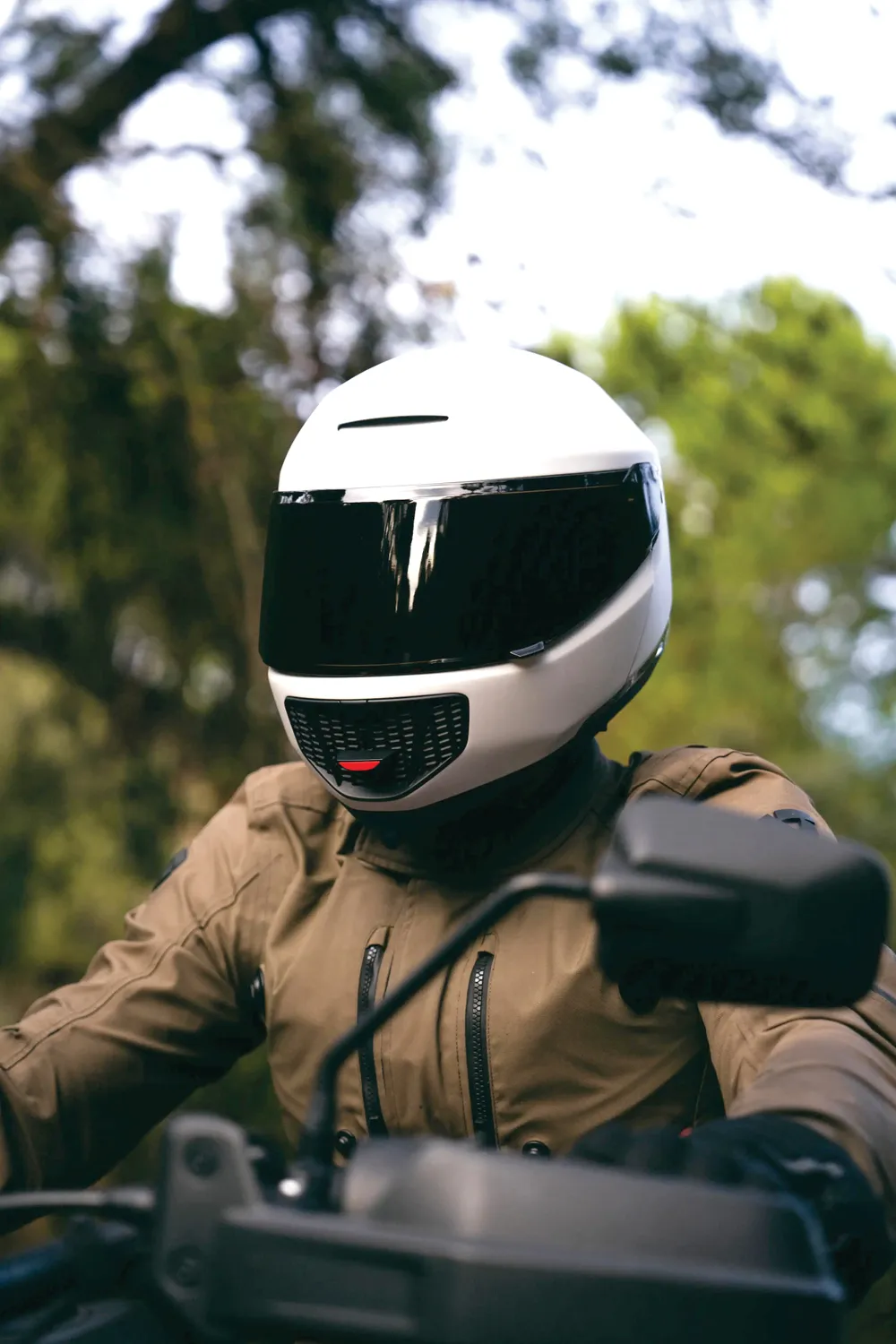 2 ZYON Helmet 2.jpg