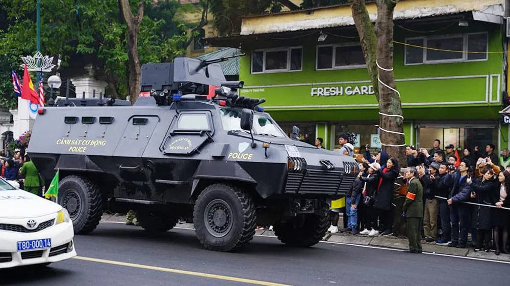 Đoàn xe ông Kim Jong-un tới Hà Nội ảnh 8