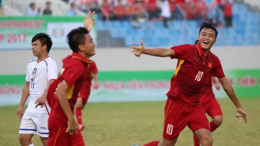 Philippines gây ấn tượng mạnh nhất khi vượt qua Nepal 4-1 và Tajikistan 4-3. Ảnh: T.L