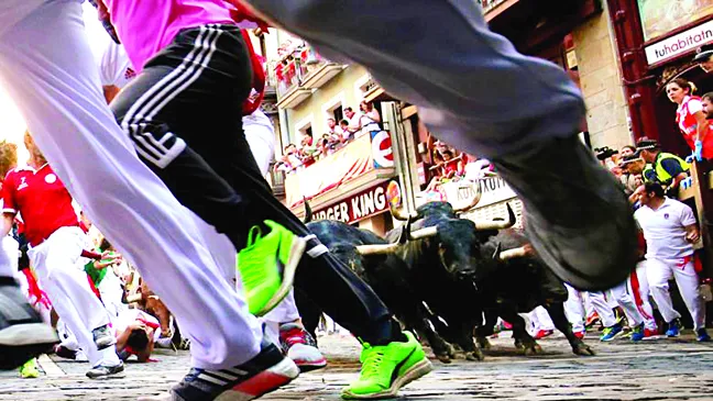 Cuồng nhiệt lễ hội bò tót San Fermin