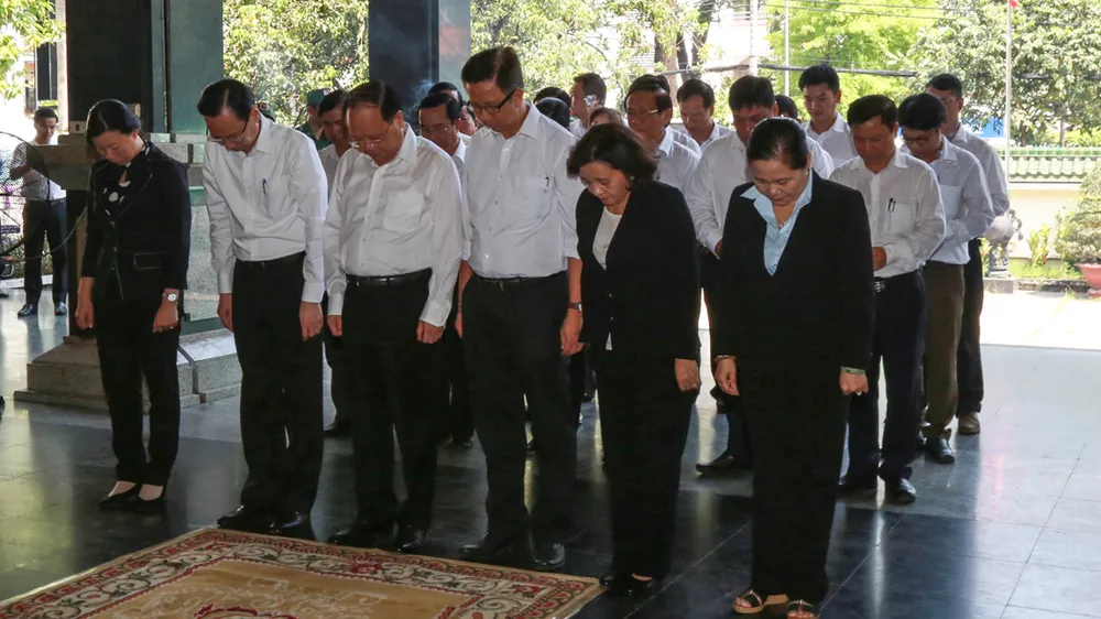 Thương tiếc nhà báo Nguyễn Thị Vân, phu nhân cố Tổng Bí thư Lê Duẩn ảnh 3