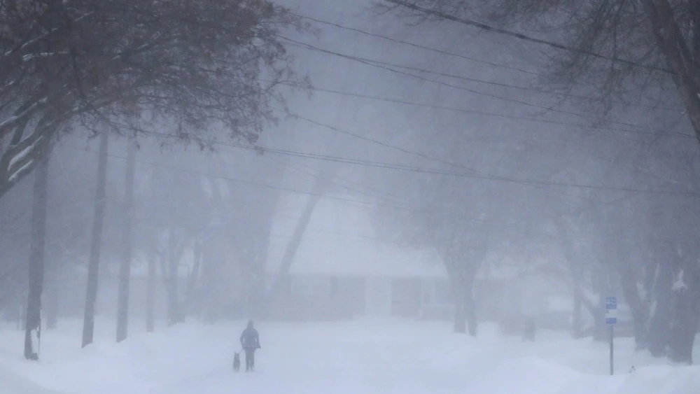 Bão tuyết ở Kaukauna, Wisconsin, Mỹ, ngày 28-1-2019. Ảnh: AP