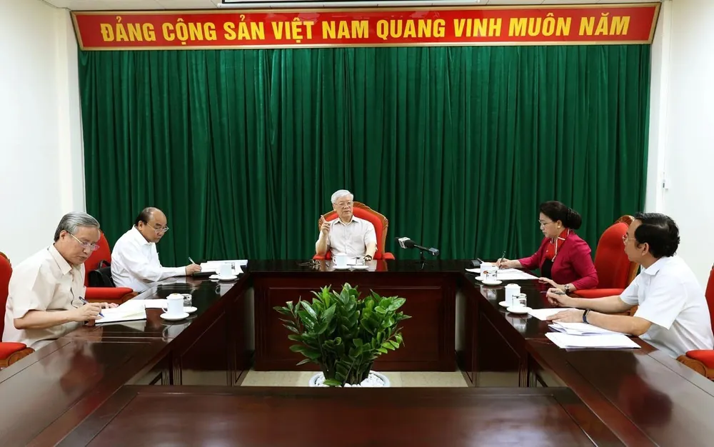 Đồng chí Tổng Bí thư, Chủ tịch nước Nguyễn Phú Trọng chủ trì họp lãnh đạo chủ chốt ảnh 1 Đồng chí Tổng Bí thư, Chủ tịch nước Nguyễn Phú Trọng chủ trì họp lãnh đạo chủ chốt ảnh 1