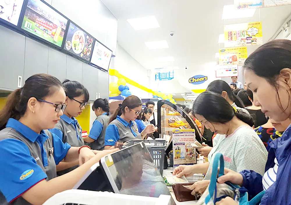 Cửa hàng Cheers thu hút người tiêu dùng vì thực phẩm tươi và thuận tiện mua sắm