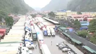 500 xe trái cây ùn ứ tại Lạng Sơn