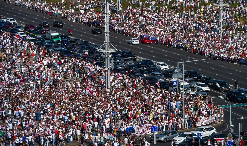 Người biểu tình tại thủ đô Minsk. Ảnh: AFP