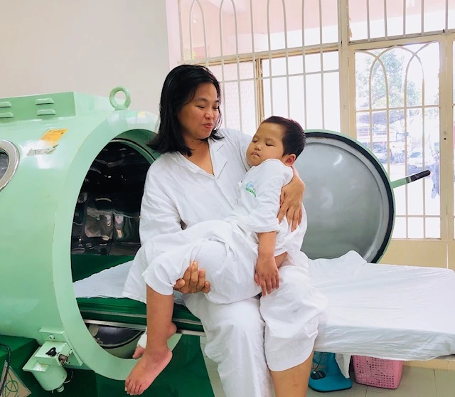 Điều trị thành công một trường hợp trẻ sống thực vật ảnh 1 Điều trị thành công một trường hợp trẻ sống thực vật ảnh 1