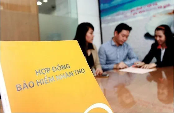 Nhiều khách hàng phản ánh về việc nhân viên tư vấn bảo hiểm không rõ ràng