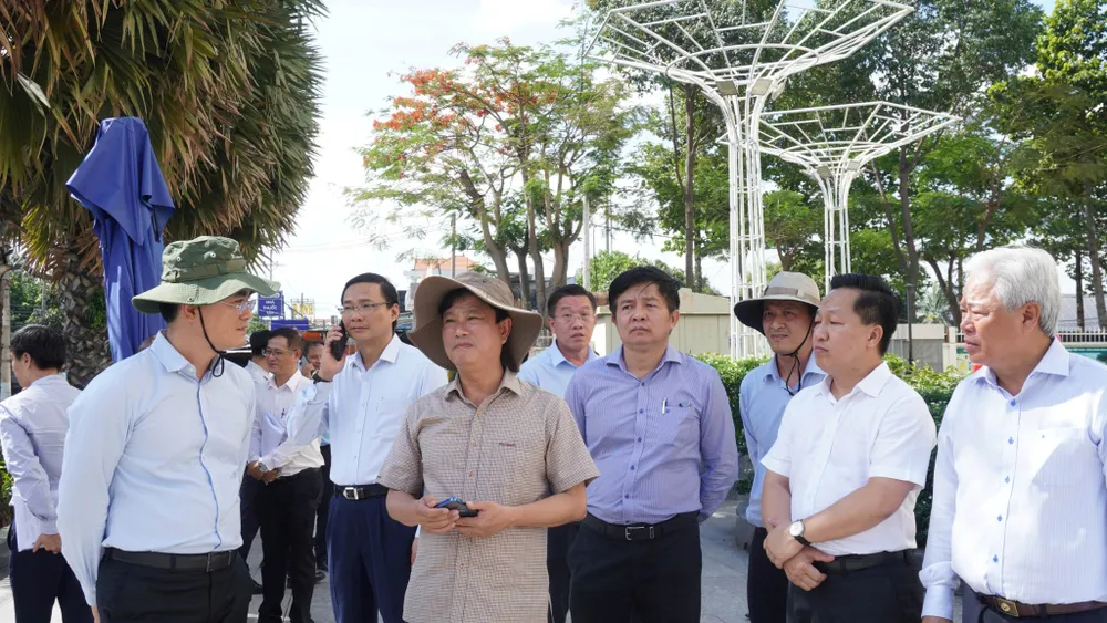 Đoàn công tác của TPHCM và tỉnh Bình Dương đã khảo sát một số tuyến đường