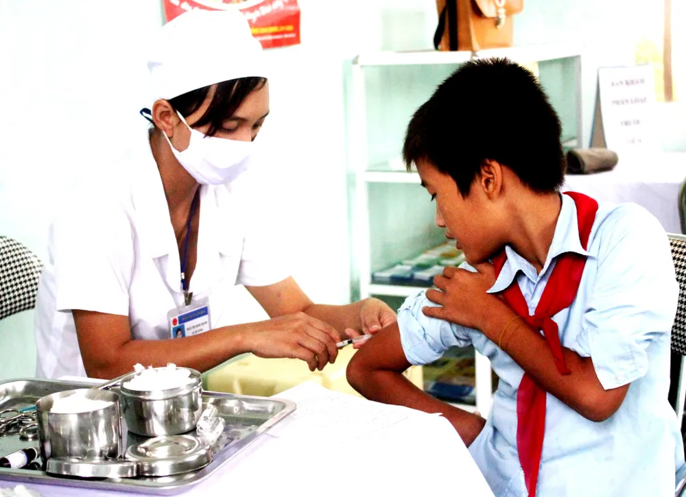 Sốt xuất huyết giảm mạnh, bệnh sởi nhăm nhe bùng phát ảnh 1 Sốt xuất huyết giảm mạnh, bệnh sởi nhăm nhe bùng phát ảnh 1