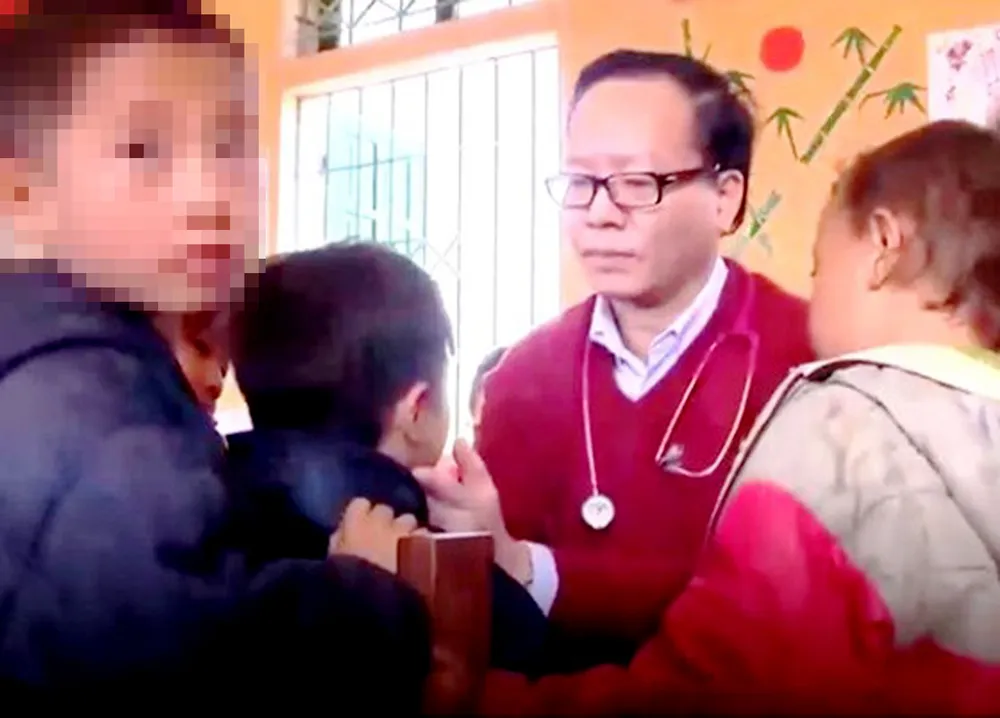 Hé lộ nguyên nhân làm nhiều học sinh ở Nà Bản không kiểm soát bản thân   ảnh 1 Hé lộ nguyên nhân làm nhiều học sinh ở Nà Bản không kiểm soát bản thân   ảnh 1