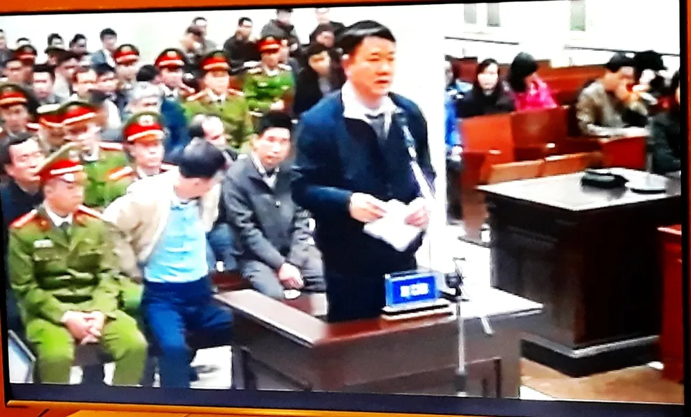 Ông Đinh La Thăng: “Tôi còn nợ nhân dân TPHCM và cả nước nhiều lắm” ảnh 1