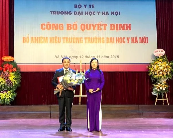 Đại học Y Hà Nội có hiệu trưởng mới ảnh 1 Đại học Y Hà Nội có hiệu trưởng mới ảnh 1